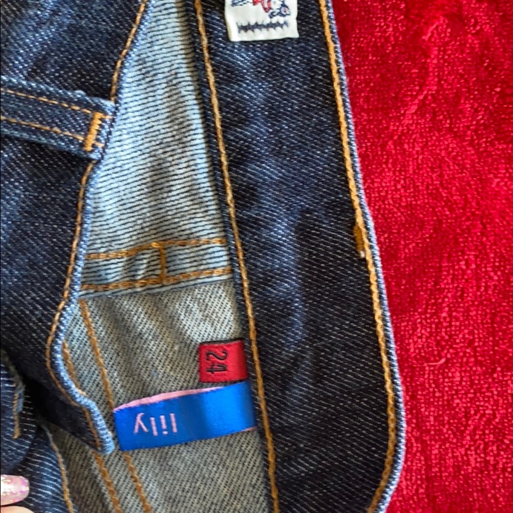 Red engines jeans - Picture 3 of 5